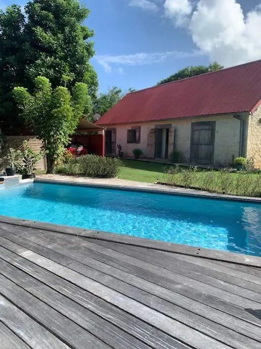L'Habitation Thara. Villa Le Moule Holiday home